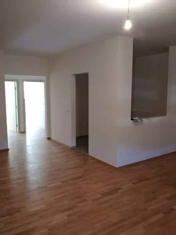 Zweizimmerwohnung in einem neuen Gebäude im Zentrum von Budva — photo 5